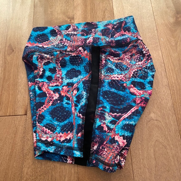 CLS Sportswear Shorts - Picture 2 of 5